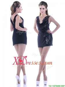Latest Column Low Cut Neckline Sequined Prom Dress in Black