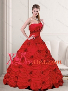Beautiful Red Strapless Quinceanera Dresses with Beading and Hand Made Flower for 2021
