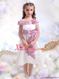 Off The Shoulder White Little Girl Pageant Dresses with Flower and Bowknot