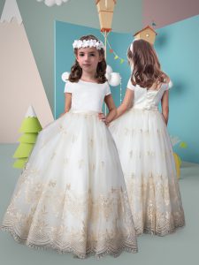 White Tulle Lace Up Scoop Short Sleeves Floor Length Flower Girl Dress Lace