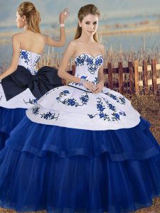 Royal Blue Ball Gowns Embroidery and Bowknot 15th Birthday Dress Lace Up Tulle Sleeveless Floor Length