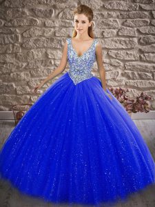 Eye-catching Ball Gowns Ball Gown Prom Dress Royal Blue V-neck Tulle Sleeveless Floor Length Zipper