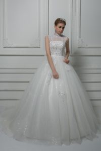 Sleeveless Brush Train Lace Up Beading and Lace and Bowknot Wedding Gowns
