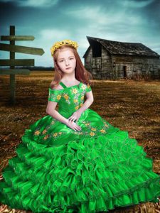 Inexpensive Green Organza Lace Up Little Girls Pageant Dress Short Sleeves Floor Length Embroidery and Ruffled Layers