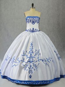 Floor Length Blue And White Quinceanera Dresses Strapless Sleeveless Lace Up