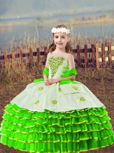 Sleeveless Beading and Embroidery and Ruffled Layers Lace Up Kids Formal Wear