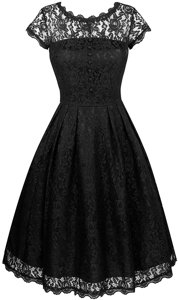 Stunning Scalloped Short Sleeves Zipper Knee Length Lace Cocktail Dresses