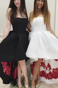 New Arrival Black Zipper Strapless Pattern Cocktail Dresses Satin and Printed Sleeveless